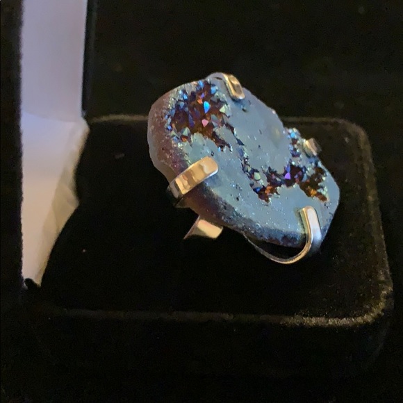 New Blue Druzy Ring w/ adjustable silver band - Picture 3 of 4
